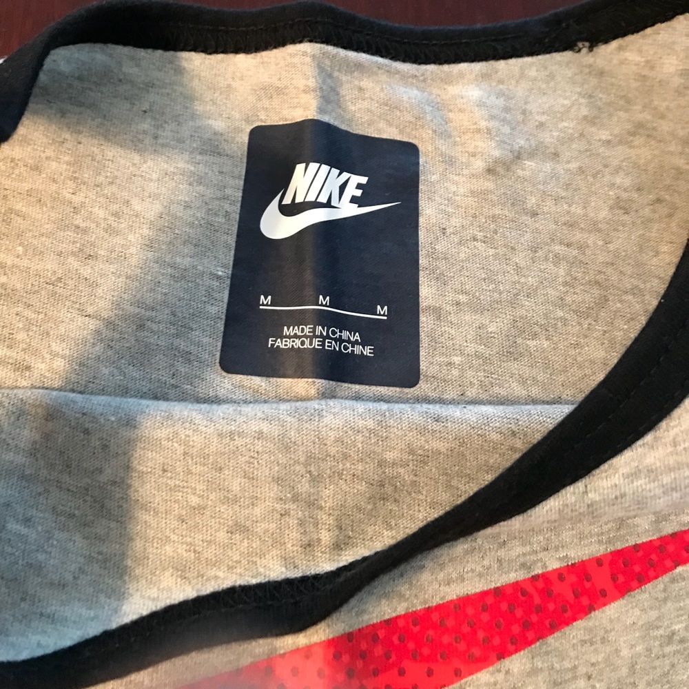 🏖BUNDLE🏖 Boys Tank Tops - Picture 5 of 6